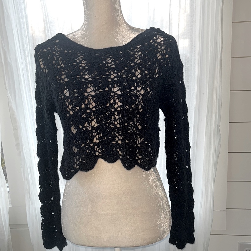 NWT Free People crochet cropped sweater